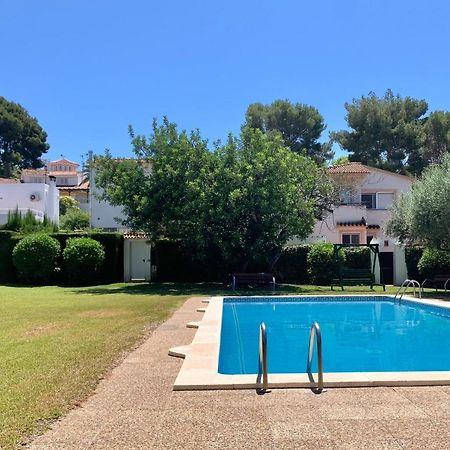 Rentalmar Villa Covamar Families Only Salou Bagian luar foto