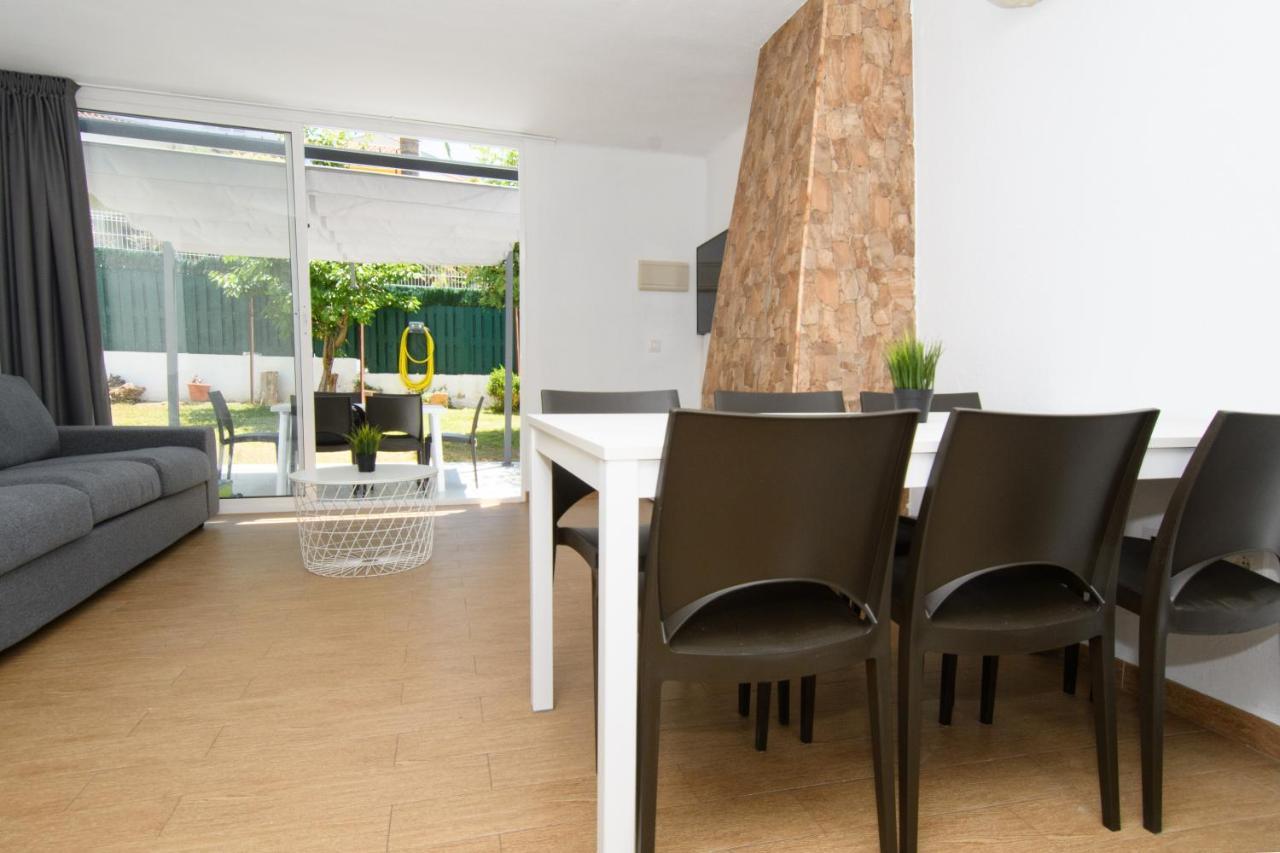 Rentalmar Villa Covamar Families Only Salou Bagian luar foto