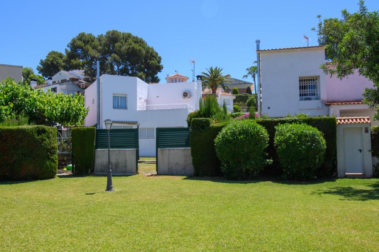 Rentalmar Villa Covamar Families Only Salou Bagian luar foto