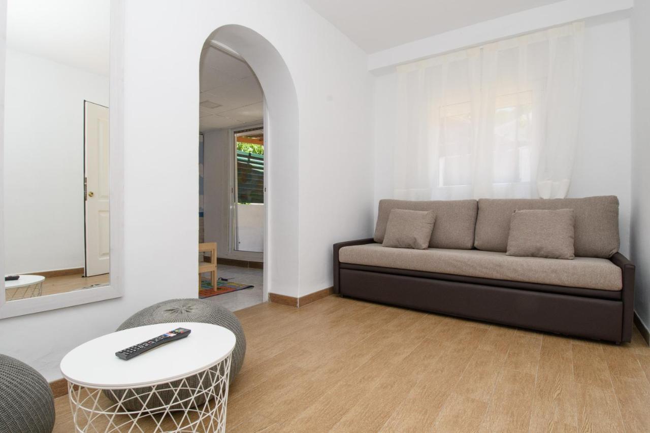 Rentalmar Villa Covamar Families Only Salou Bagian luar foto